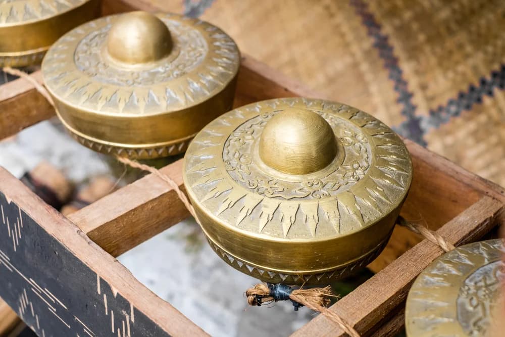 Kulintang/ kolintang